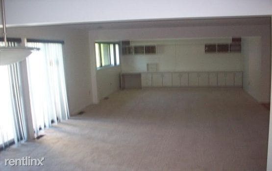 Building Photo - 3 br, 3.5 bath Condo - 5317 Fairway Ln