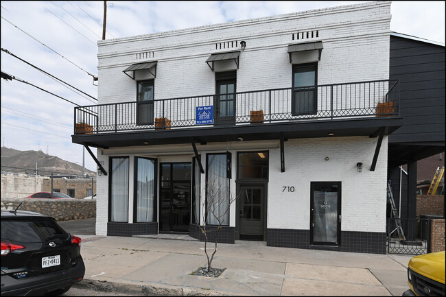 Foto del edificio - 710 Noble St