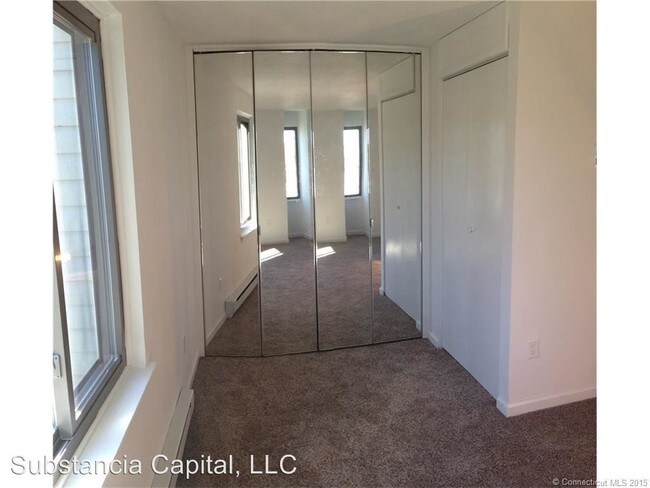 Building Photo - 184 Burgundy Hill Ln