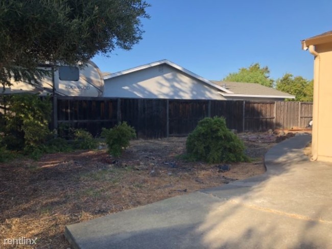 Building Photo - 3 br, 2 bath House - 35965 Firestone Ct