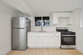 Primary Photo - 1 Elizabeth Pl