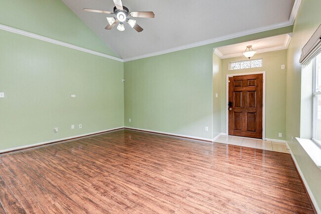 Foto del edificio - Beautiful 3 bedroom 2.5 bath home for Leas...