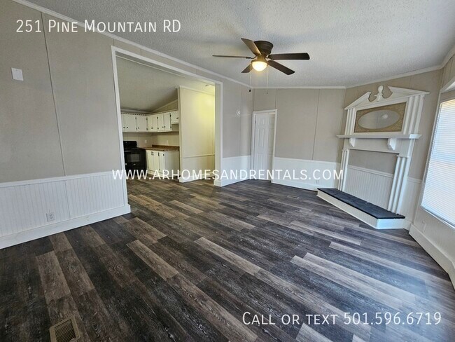 Building Photo - 251 Pine Mountain RD | $1295 | 3 beds 2 baths