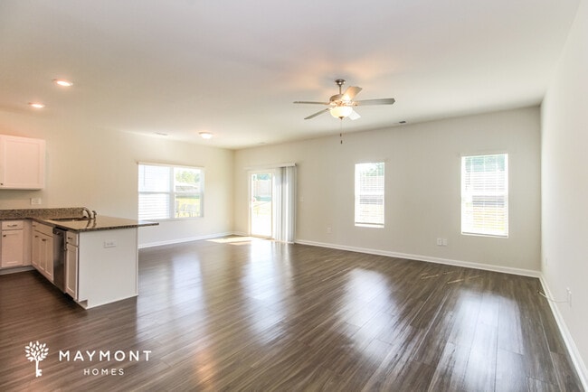 Building Photo - 364 Augustine Drive