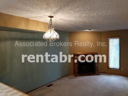 Building Photo - 5051 Garrison St