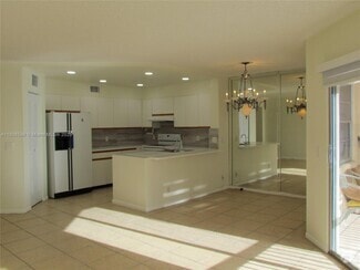 Building Photo - 500 SW 130th Terrace