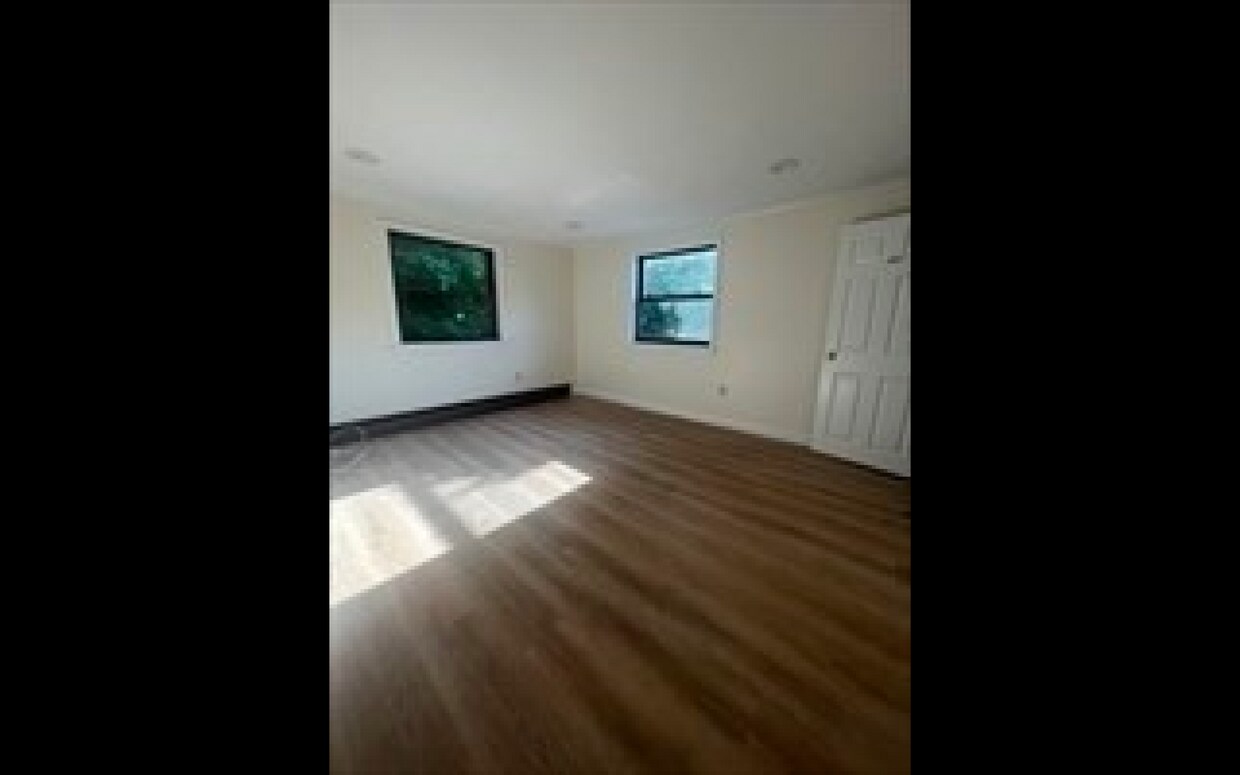 Foto principal - 52 Lynde St