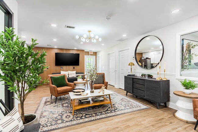 Foto del edificio - Shadowbluff Apartments