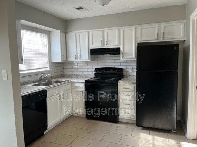 Building Photo - 2386 Sterlington Rd