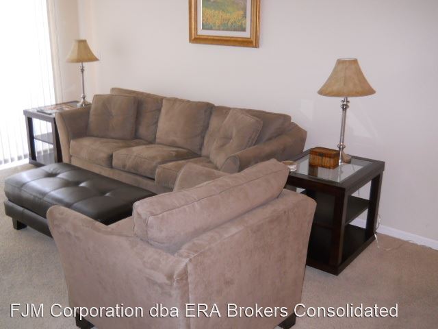 Building Photo - 1 br, 1 bath House - 668 Oakmont Ave #1709