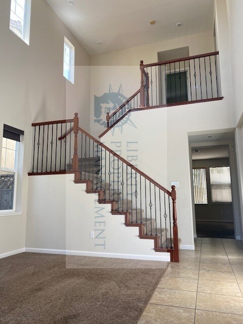 Building Photo - 5849 Poppy Shores Way