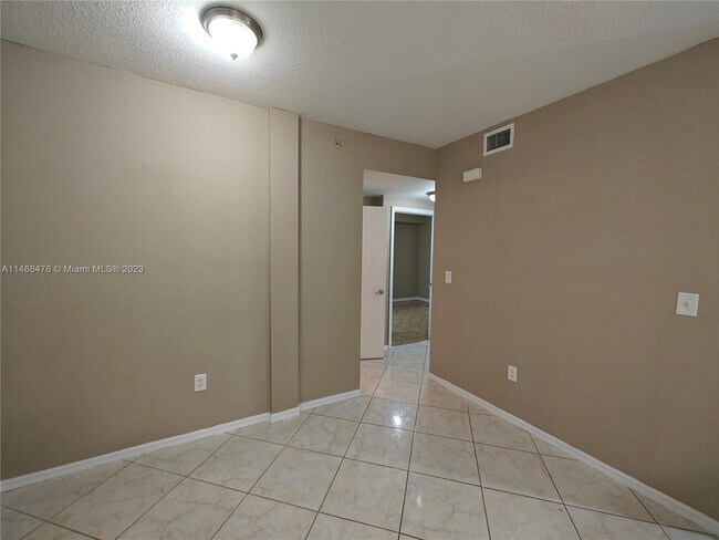 Building Photo - 11040 SW 196th St