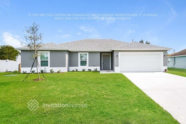 Building Photo - 453 SW Leona Dr