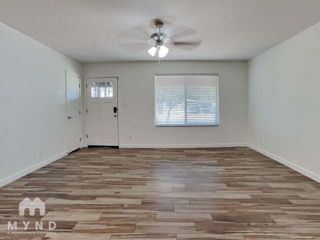 Foto del edificio - 1544 W 6th St