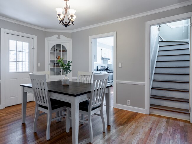 Foto del edificio - 852 Walsh St SE