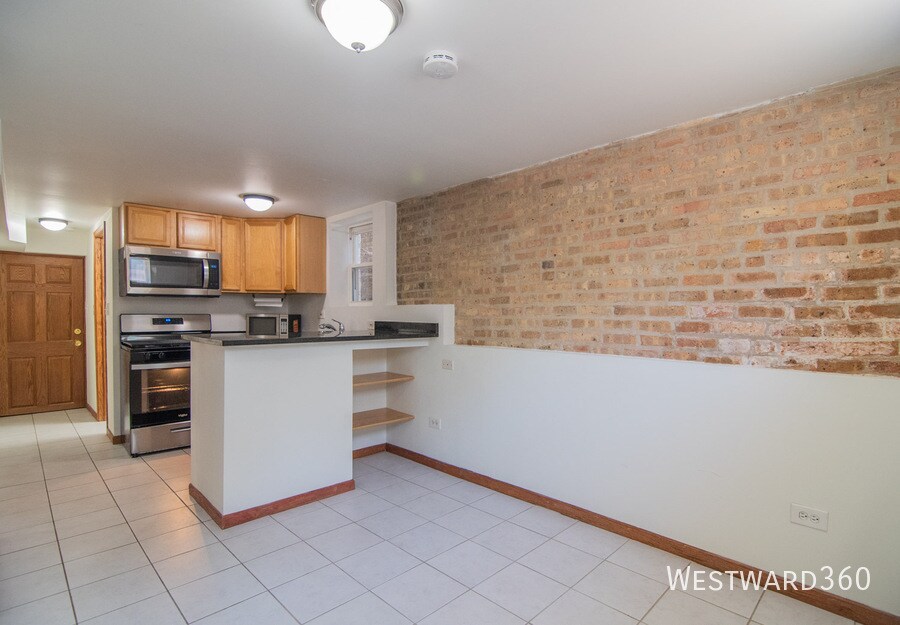 2043 N Leavitt St Unit G, Chicago, IL 60647 - Room for Rent in Chicago ...
