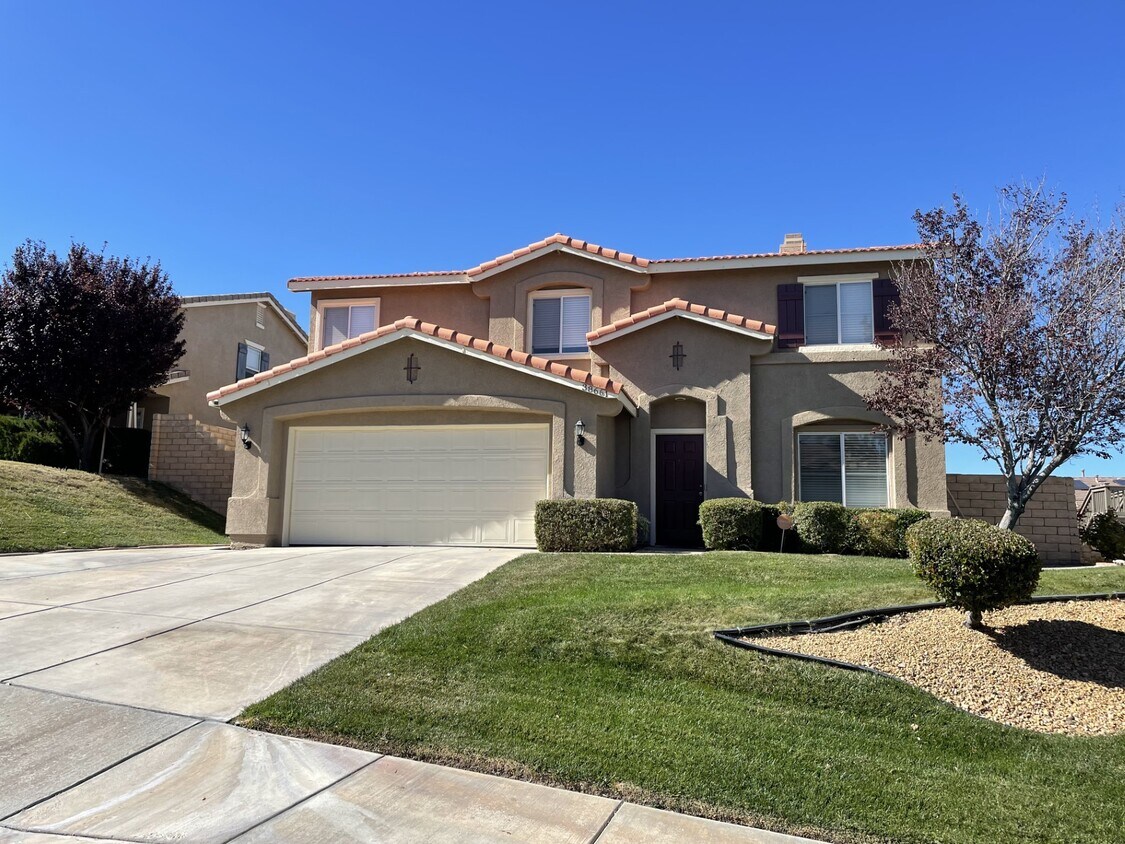 Foto principal - 38661 Annette Ave