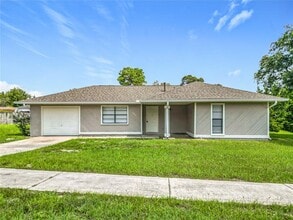 Building Photo - 3665 SW 151st St