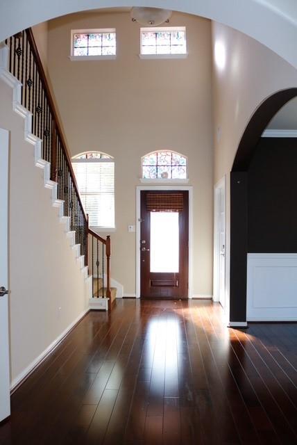 Foto del edificio - 1404 Harvest Bend Ln