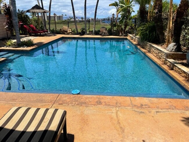 Foto del edificio - SOUTH MAUI BEAUTIFUL HOME WITH POOL IN MOANA ESTATES --Move in Special, month of April discounted...
