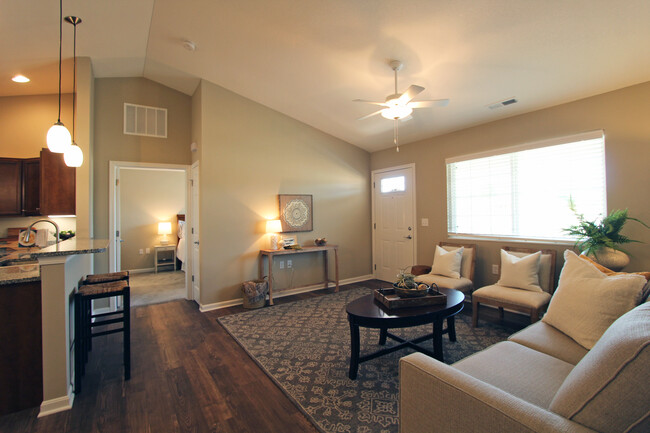 Living Room - Spring Meadow Apartments