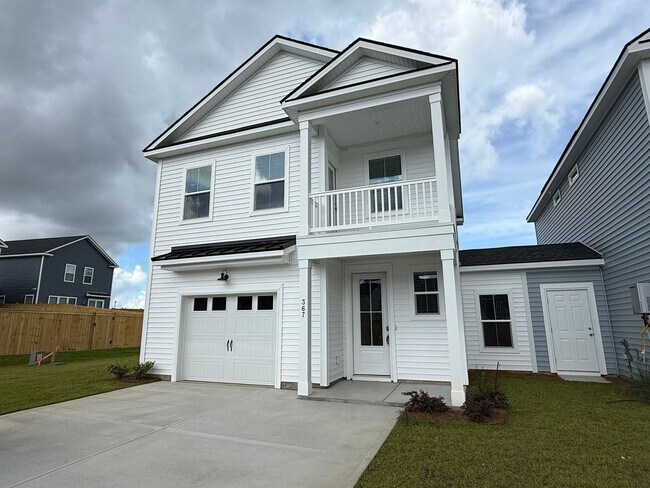 Foto del edificio - 3 Bedroom 2.5 Bath House in Hawthorne Land...