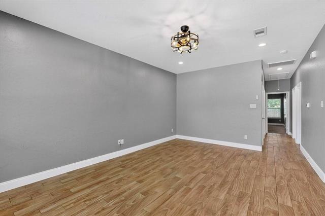 Foto del edificio - 3705 Spencer St