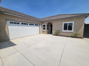 Building Photo - 8410 Grandy St