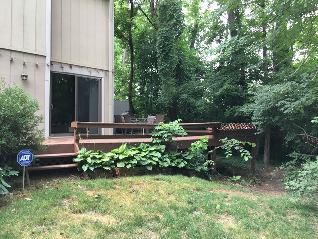 Foto del edificio - 9833 Timbers Dr