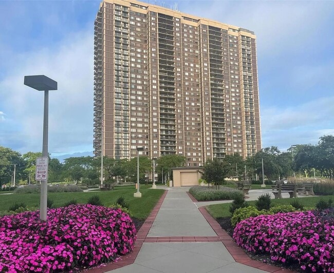 Photo - 270-10 Grand Central Pkwy Apartment