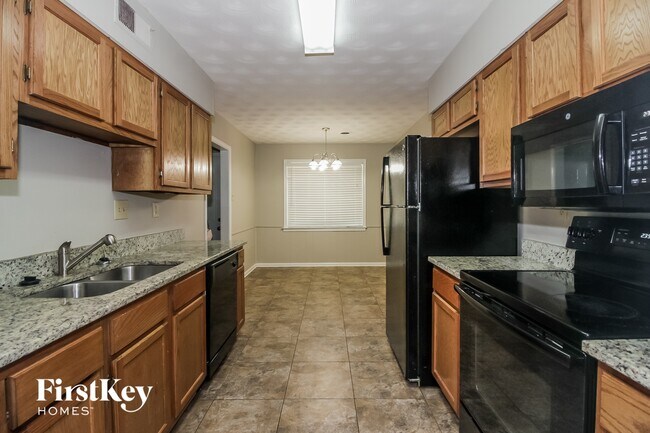 Foto del edificio - 3324 Lynchburg St