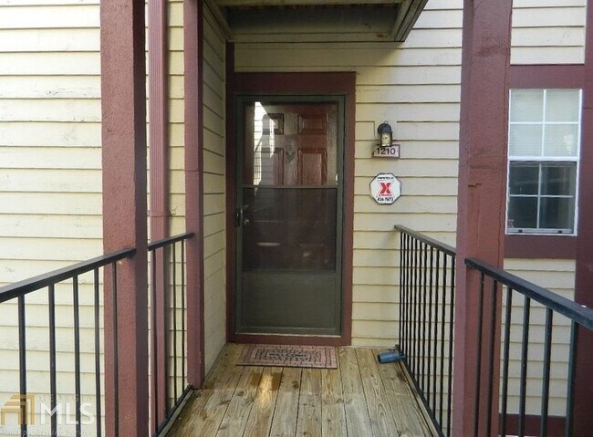 Building Photo - 1210 Waterville Ct