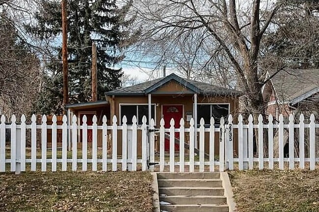 Photo - 2735 N Cook St House