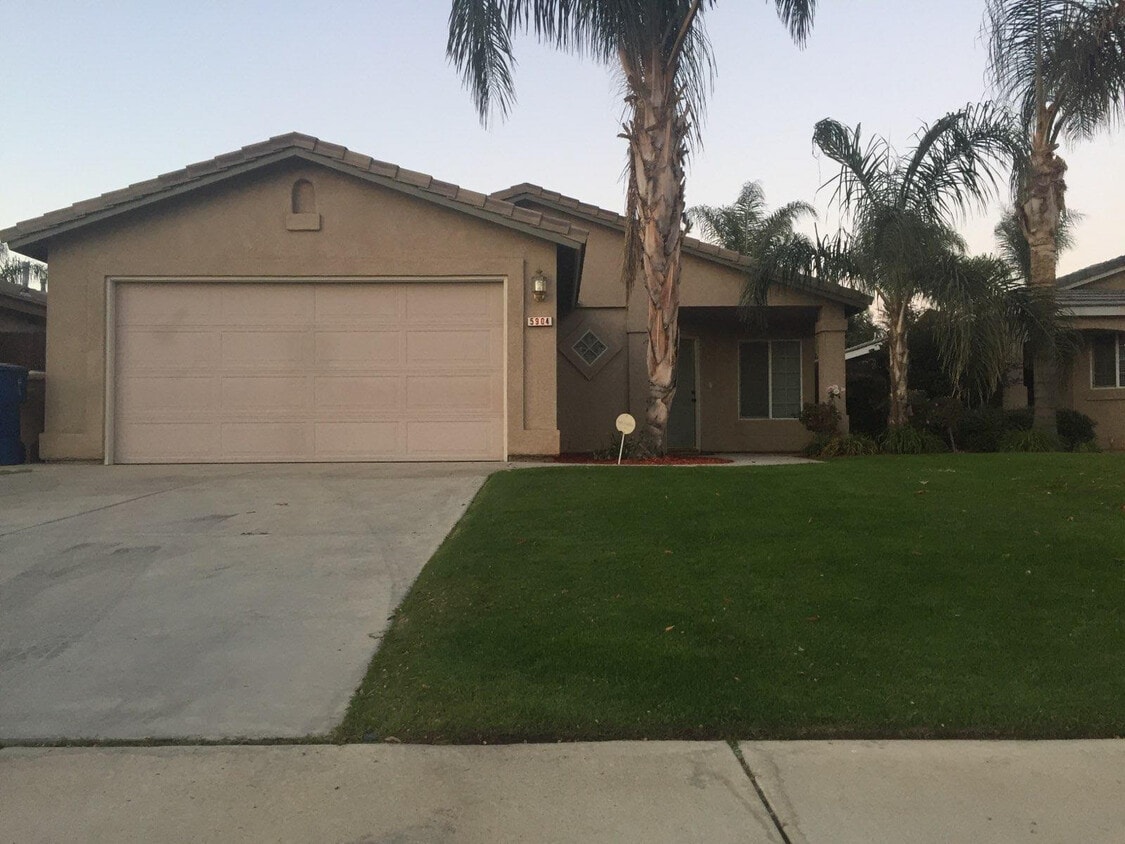 5904 Genoa Dr, Bakersfield, CA 93308 House Rental in Bakersfield, CA