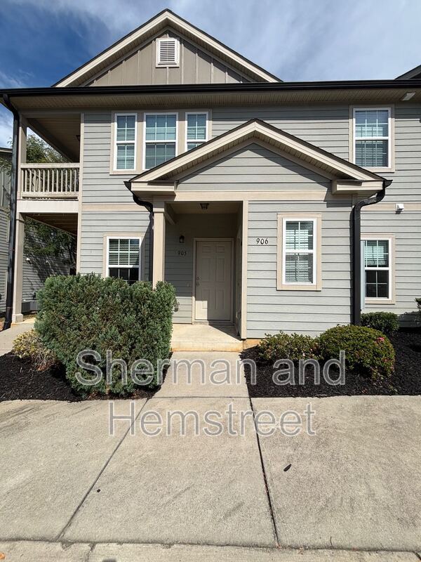 Building Photo - 905 Joiner Cir