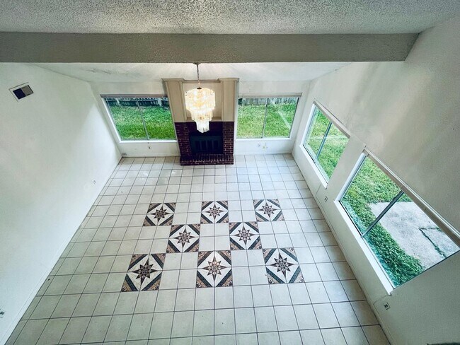 Foto del edificio - 12915 Ashford Knoll Dr