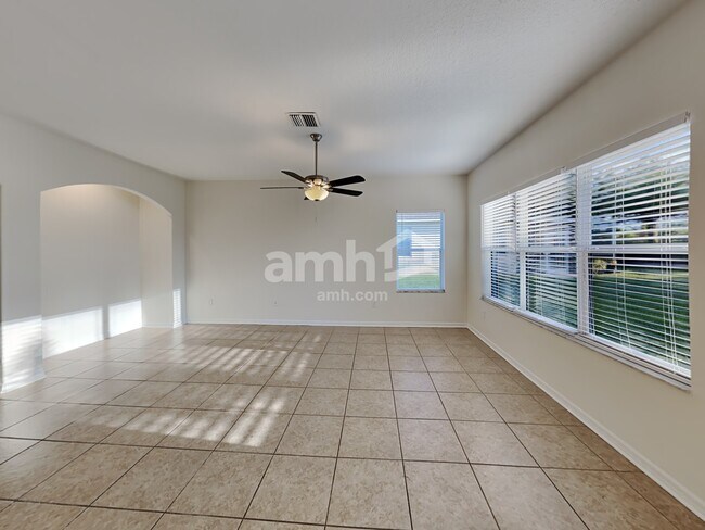 Building Photo - 5803 Sweet William Terrace