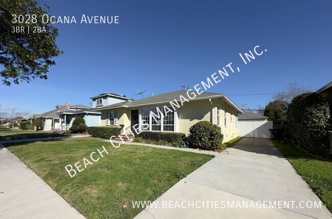 Foto del edificio - Charming 3 Bedroom House with a Large Back...