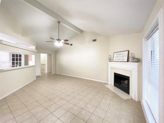 Foto del edificio - 7823 Sawmill Trail