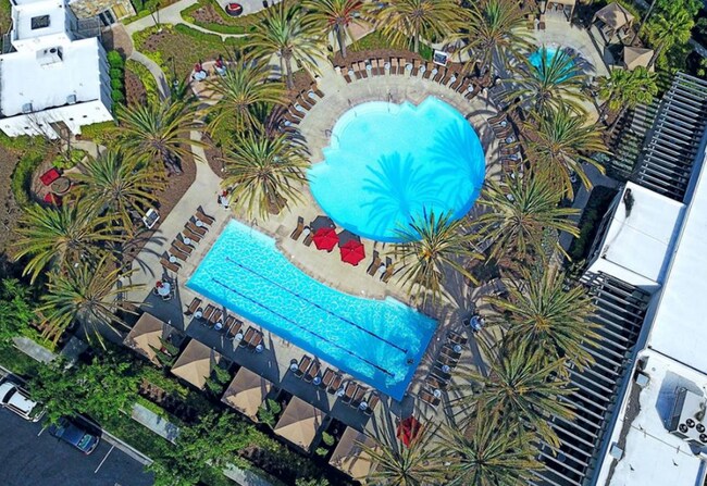 Foto del edificio - 5533 Palm Dr