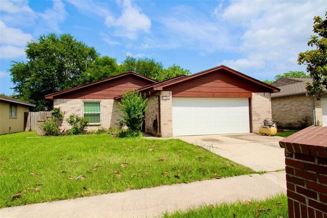 Building Photo - 7422 Cornwall Bridge Ln