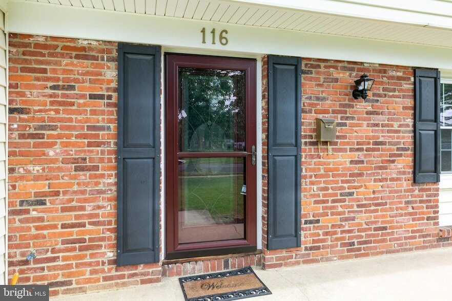 Foto del edificio - 116 Eaton Pl