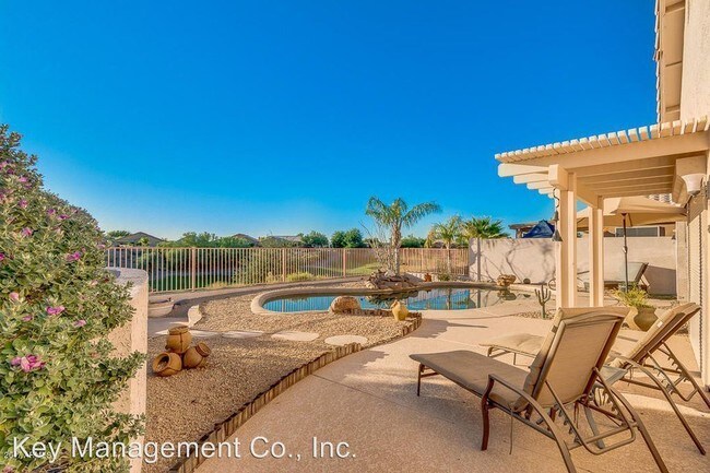 Building Photo - 11535 W Lizard Ct
