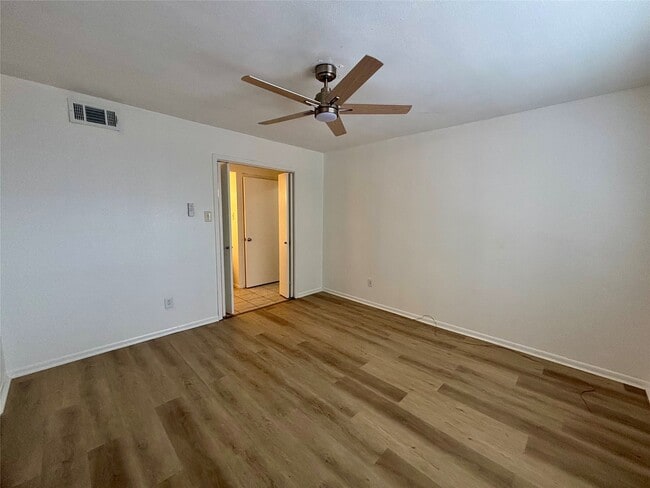 Foto del edificio - 2800 Jeanetta St