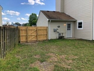 Building Photo - 1165 Freehold Close
