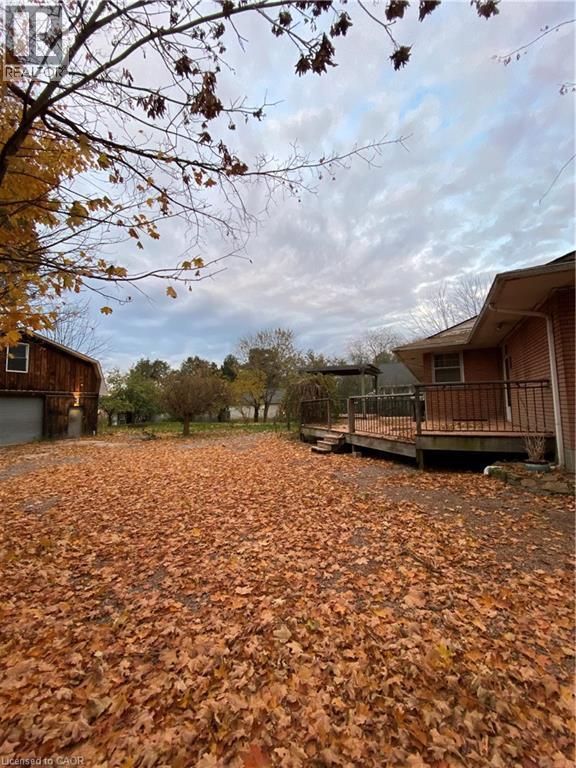 Building Photo - 260 Main St W