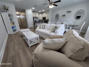 Building Photo - 7454 Shadow Lake Dr