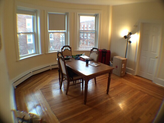 Foto del edificio - 17 Fairbanks St