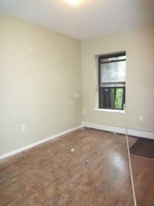 Building Photo - 309 E 108th St