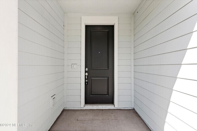 Foto del edificio - 4570 Creekside Blf St